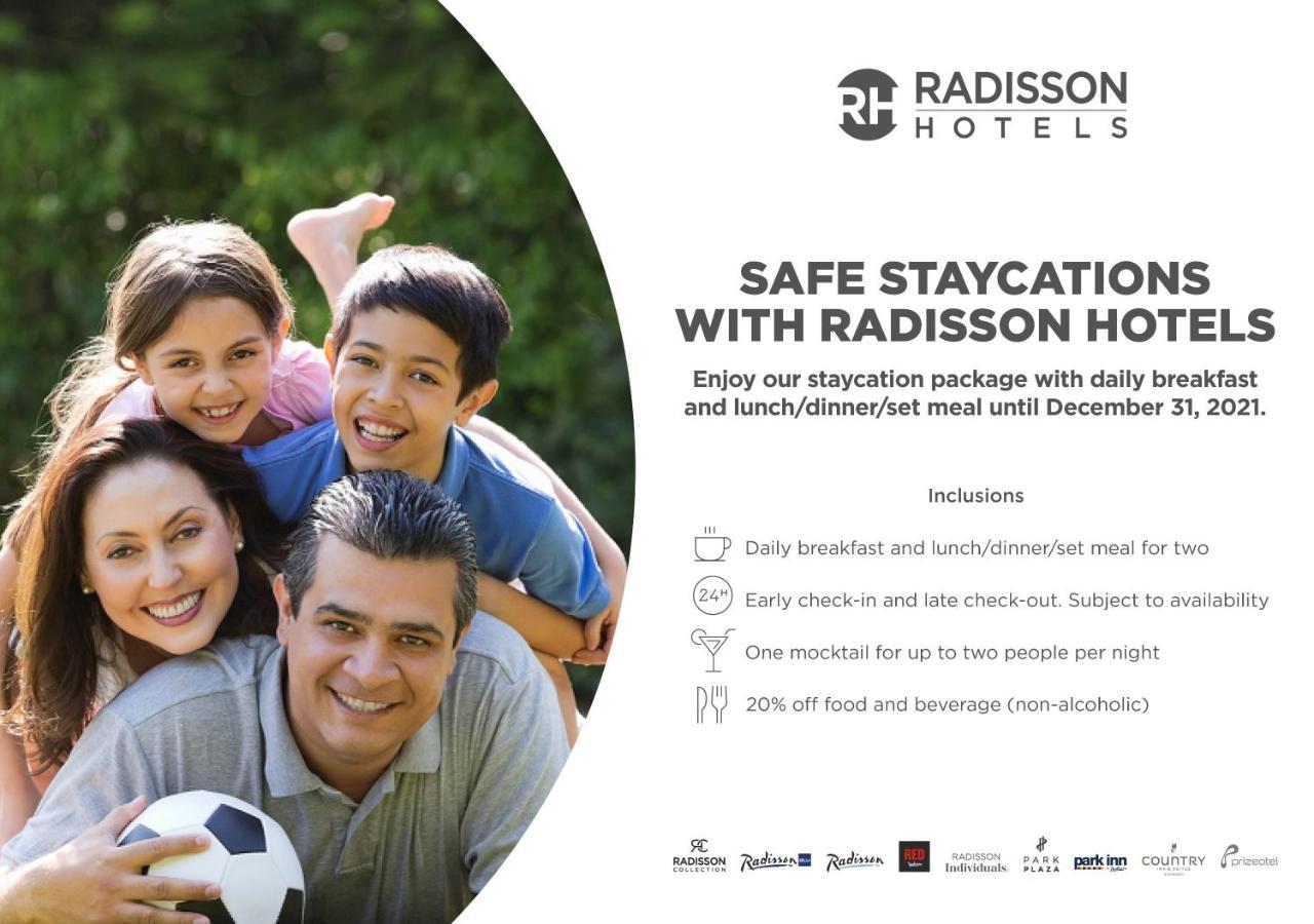 Radisson Blu Plaza Banjara Hills होटल