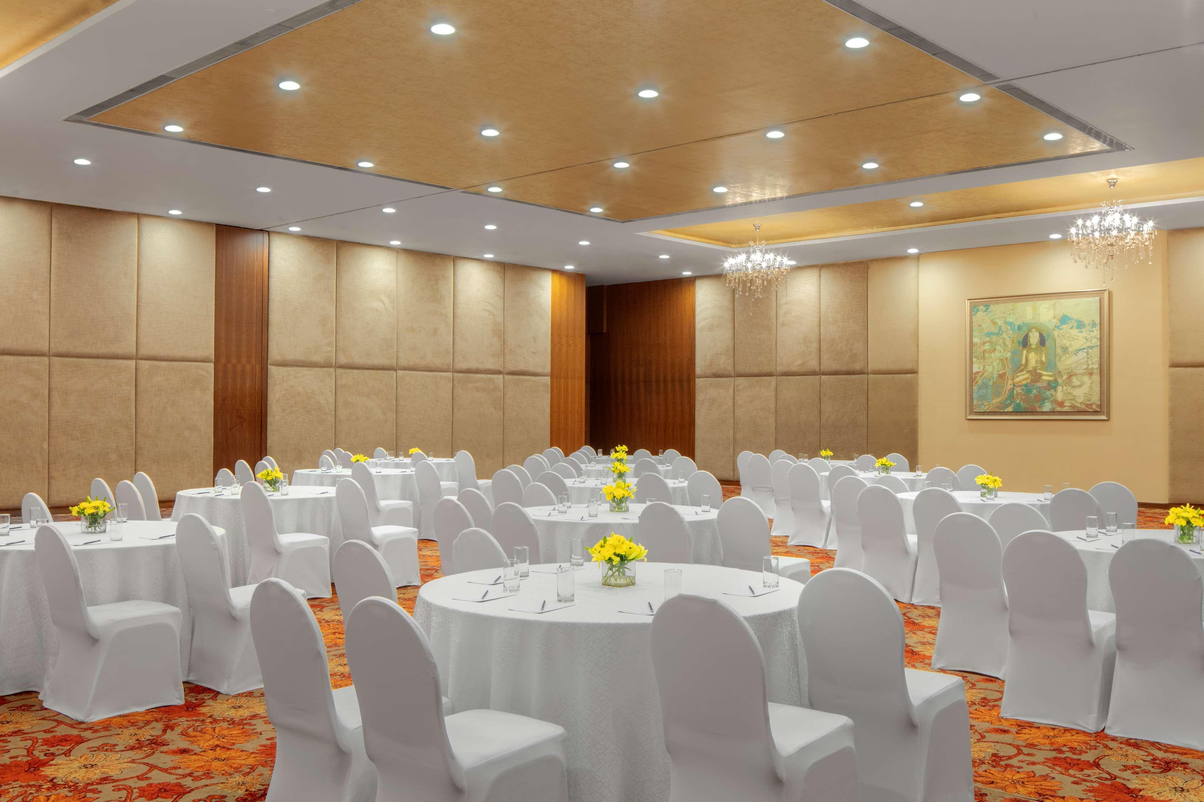 Radisson Blu Plaza Banjara Hills होटल Hyderabad